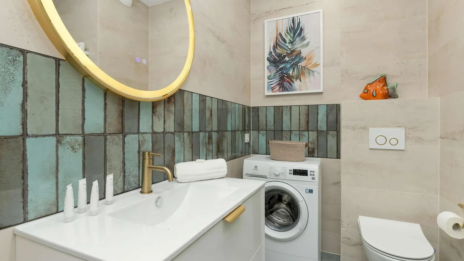 Sunny Apartment With Parking Near Polsat Plus Arena By Noclegi Renters Gdansk 0*,  Poland